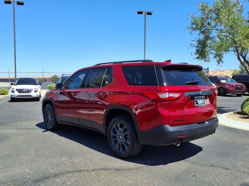 Used 2021 Chevrolet Traverse RS w/ LPO, Floor Liner Package FWD image 4