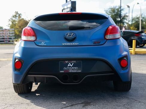 Used 2016 Hyundai Veloster Rally Edition image 9