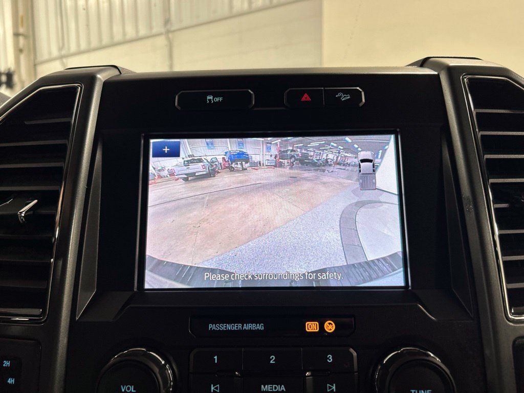 Certified 2021 Ford F250 XLT w/ XLT Premium Package AWD/4WD image 20