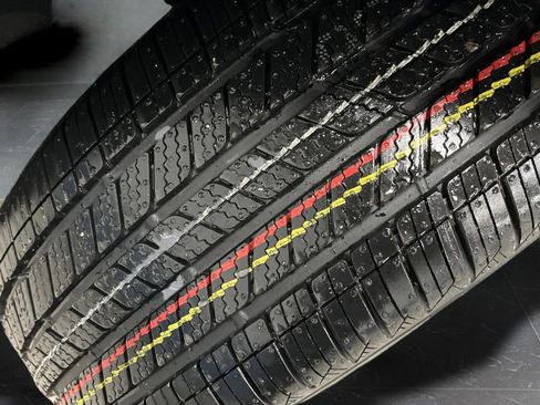 Used 2022 Volkswagen Taos SE image 34