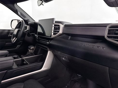 Used 2025 Toyota Tundra SR5 image 41