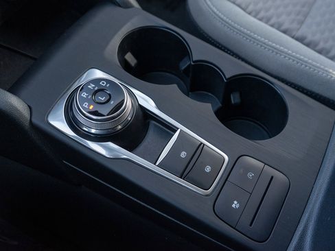 Used 2020 Ford Escape SE FWD image 21