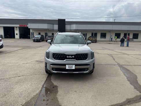 Used 2023 Kia Telluride SX Prestige X-Line AWD/4WD image 3