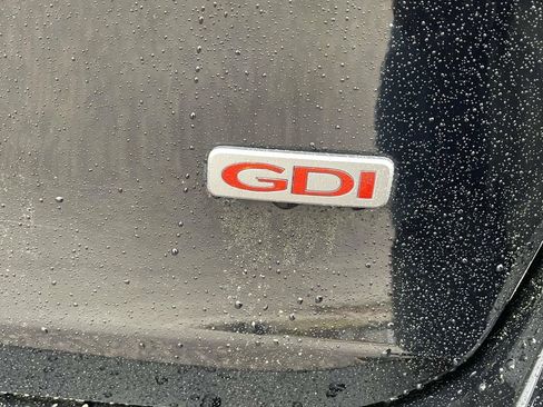 Used 2019 Kia Sorento LX image 8