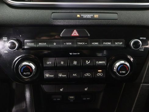 Used 2020 Kia Sportage EX image 46