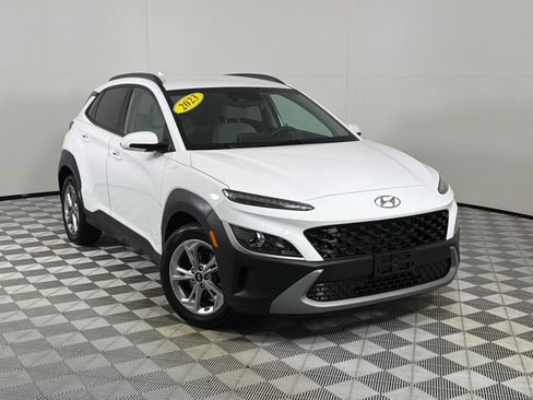 Used 2023 Hyundai Kona SEL w/ Cargo Package AWD/4WD image 2