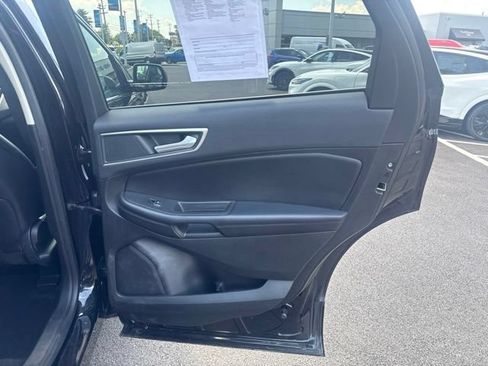 Certified 2022 Ford Edge SEL w/ Convenience Package AWD/4WD image 15