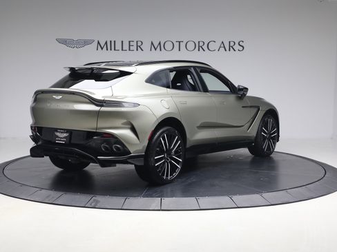 New 2026 Aston Martin DBX 707 image 8