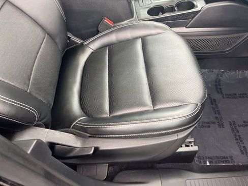 Used 2022 Ford Escape SEL image 23