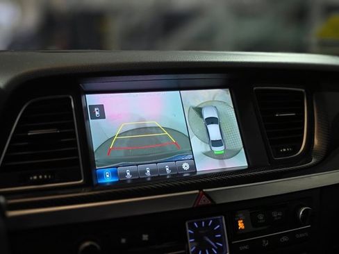 Used 2019 Genesis G80 3.3T Sport image 23