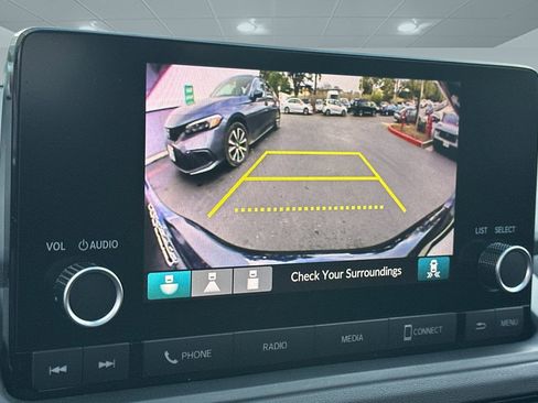 Certified 2025 Honda Accord SE image 21