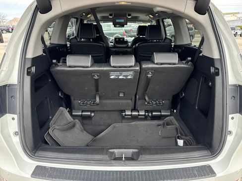 Used 2022 Honda Odyssey Elite image 25
