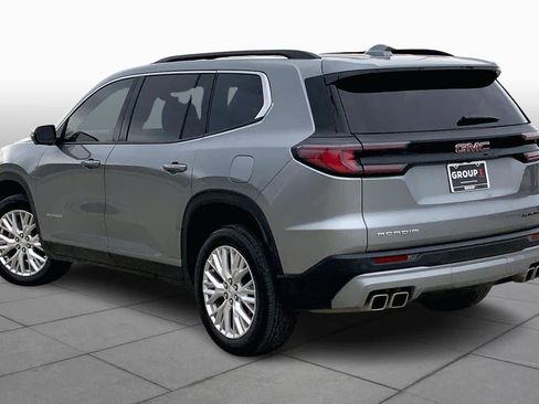 Used 2024 GMC Acadia Elevation w/ Luxury Package image 12