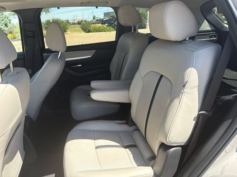 Used 2025 MAZDA CX-90 Plug-In Hybrid w/ Preferred AWD/4WD image 9