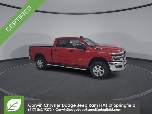 Used 2026 RAM 2500 Big Horn AWD/4WD image 2