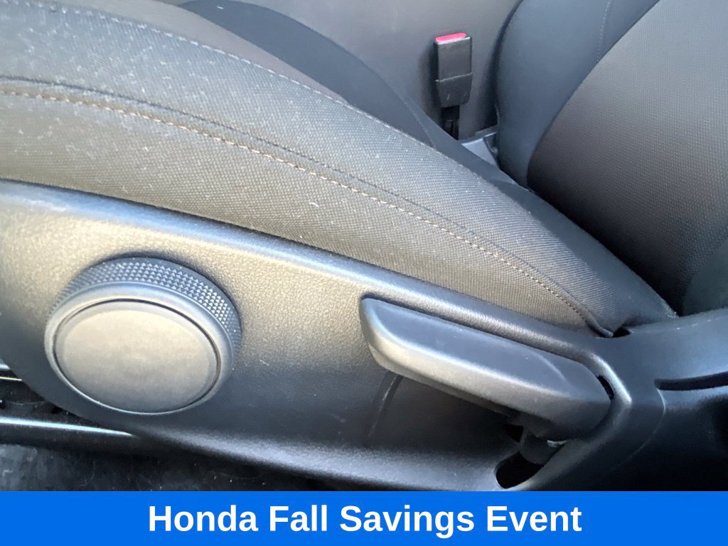Used 2025 MAZDA MAZDA3 s FWD image 19