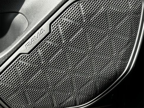 Used 2024 Toyota RAV4 LE image 22