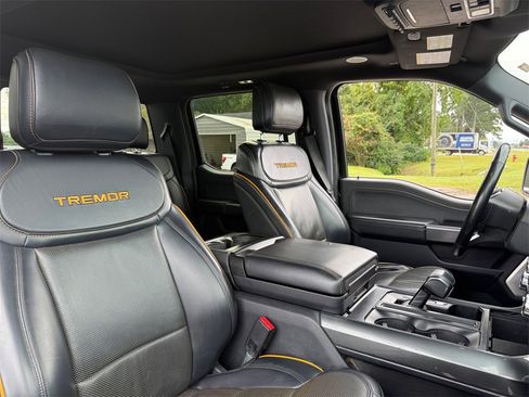 Certified 2022 Ford F150 Tremor w/ Equipment Group 402A High image 16