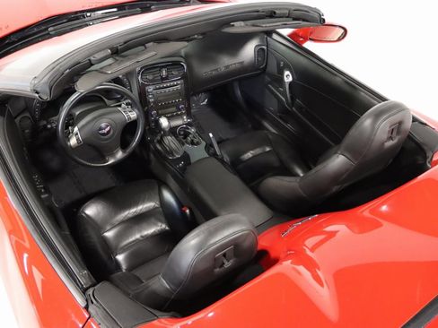 Used 2009 Chevrolet Corvette Convertible w/ Preferred Equipment Group image 20