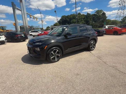 Used 2023 Chevrolet TrailBlazer RS FWD image 4