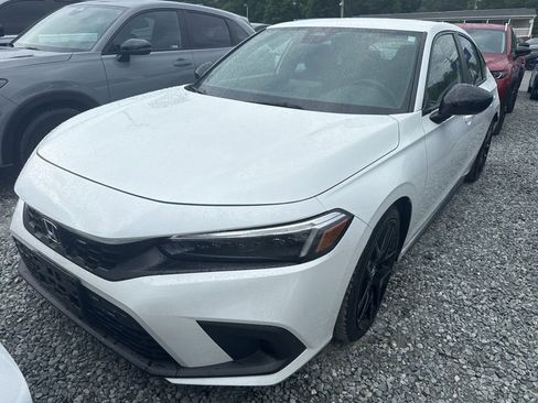 Used 2024 Honda Civic Sport image 1