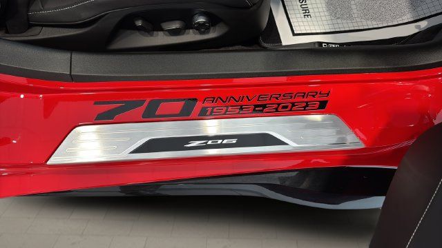 Used 2023 Chevrolet Corvette Z06 RWD image 17