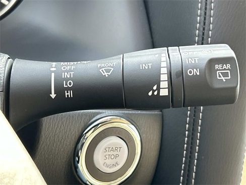 Used 2024 Nissan Armada SL w/ Cargo Package image 32