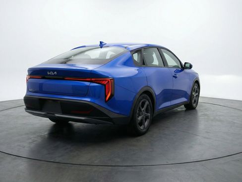 Used 2025 Kia K4 FWD image 9
