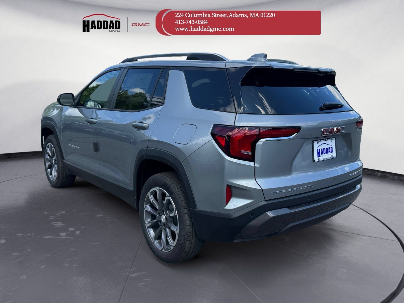 New 2027 GMC Terrain Elevation w/ Elevation Premium Package AWD/4WD image 4