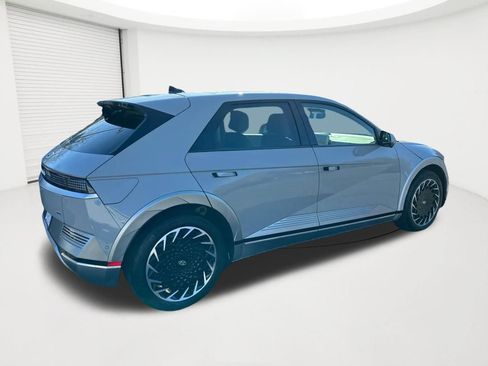 Certified 2024 Hyundai Ioniq 5 Limited AWD/4WD image 5