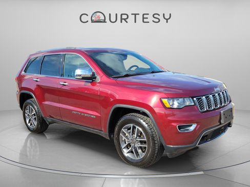 Used 2021 Jeep Grand Cherokee Limited image 4