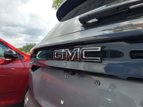 New 2026 GMC Acadia Elevation FWD image 7