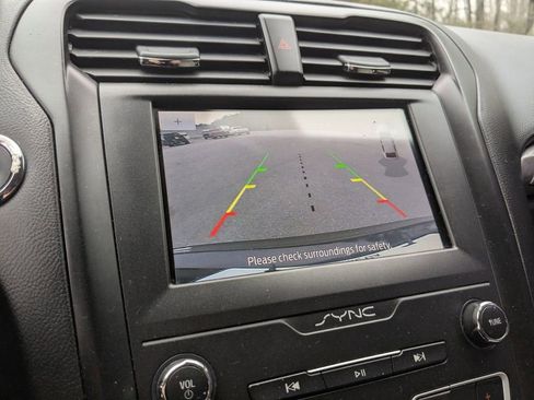 Certified 2019 Ford Fusion SE w/ Equipment Group 151A image 23