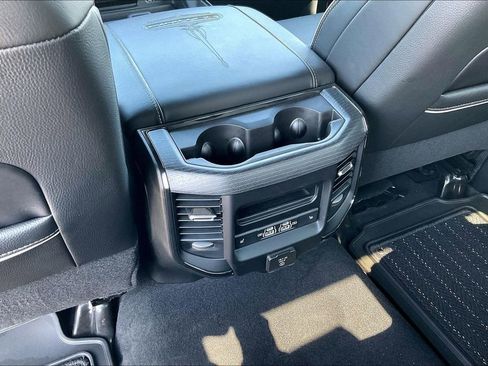 Used 2024 RAM 3500 Limited image 35