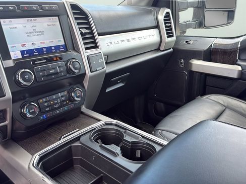 Used 2020 Ford F250 Lariat AWD/4WD image 18