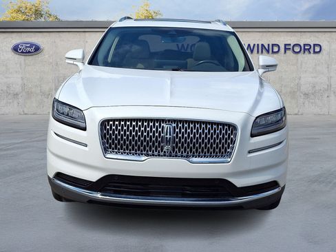 Used 2023 Lincoln Nautilus Reserve w/ Equipment Group 201A AWD/4WD image 2