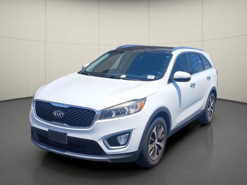 Used 2016 Kia Sorento EX w/ EX Touring Package FWD image 3