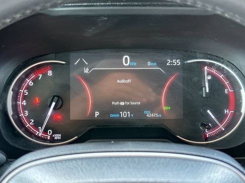 Used 2023 Toyota RAV4 XLE Premium FWD image 23