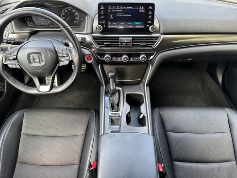 Used 2018 Honda Accord Sport image 15