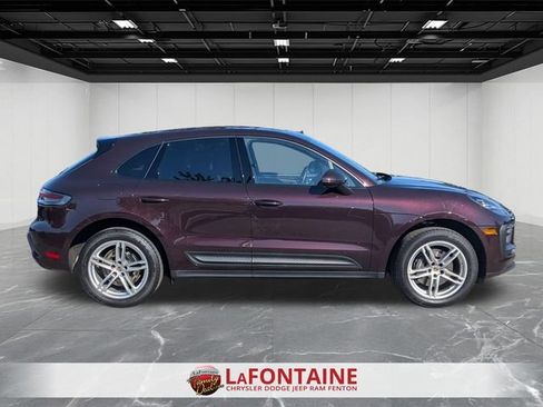 Used 2024 Porsche Macan AWD/4WD image 6