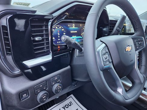 New 2026 Chevrolet Silverado 3500 LT image 16