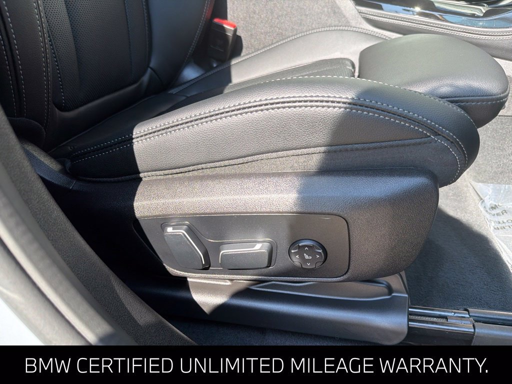 Certified 2025 BMW X4 xDrive30i w/ M Sport Package AWD/4WD image 23