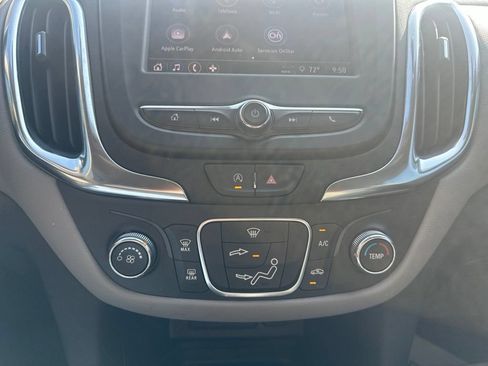 Used 2024 Chevrolet Equinox LS w/ LS Convenience Package FWD image 18