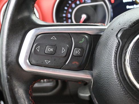 Used 2020 Jeep Gladiator Rubicon AWD/4WD image 16