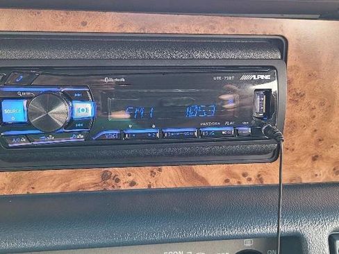 Used 1993 Chevrolet Caprice Classic LS image 16