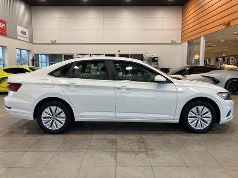 Used 2019 Volkswagen Jetta S w/ Driver Assistance Package image 4