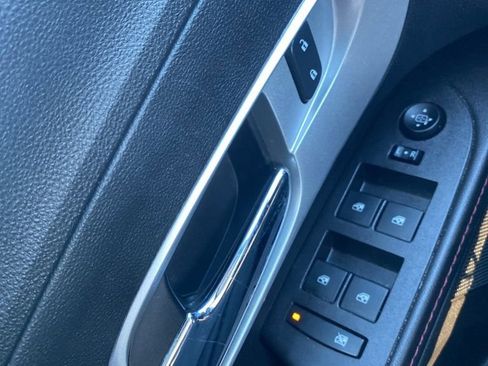 Used 2015 Chevrolet Equinox LT w/ Power Convenience Package image 26