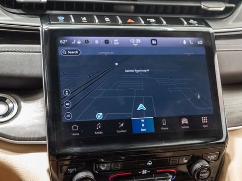 Certified 2022 Jeep Grand Cherokee Limited 4xe AWD/4WD image 19