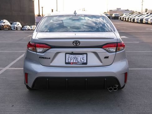 Certified 2026 Toyota Corolla SE FWD image 5