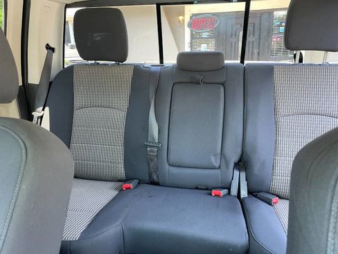 Used 2012 RAM 1500 Lone Star w/ Luxury Group RWD image 18